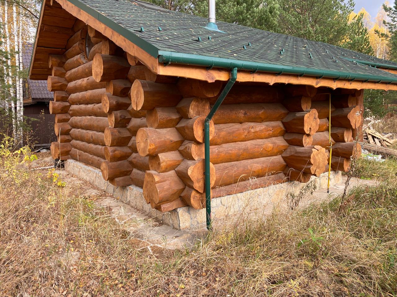 Баня из рубленного бревна